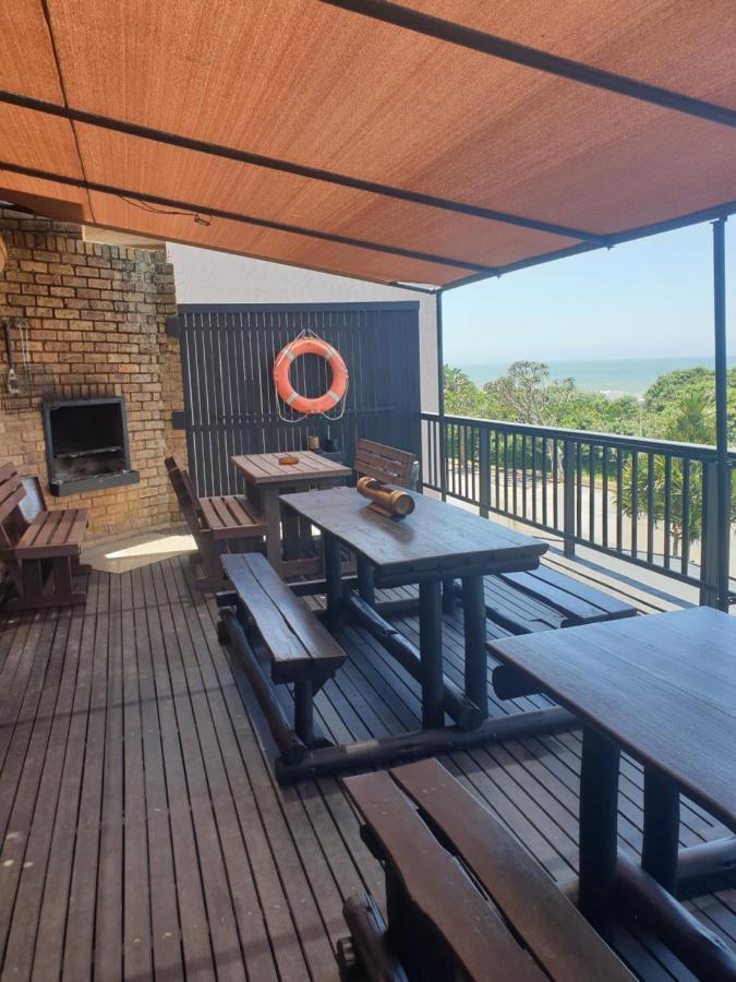 Deep Blue Guest House Amanzimtoti Exterior photo